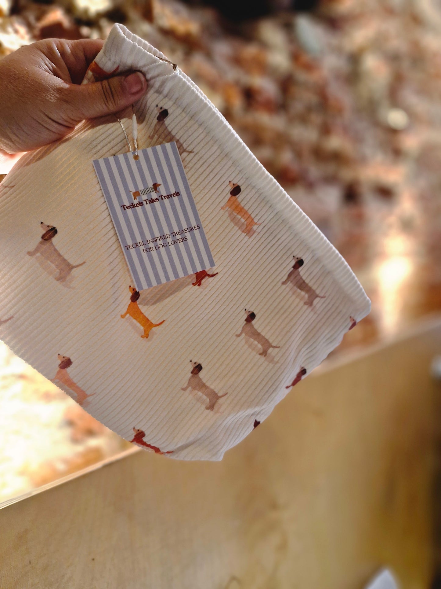 Toiletzak verschillende teckels velours- Praktische Toilettas voor Hondenliefhebbers 28 x 18cm