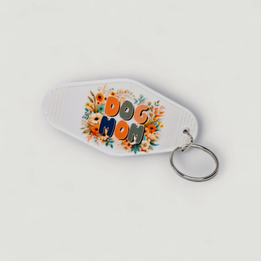 Dog Mom Boho Sleutelhanger - Witte Motel Keychain met Bloemenprint