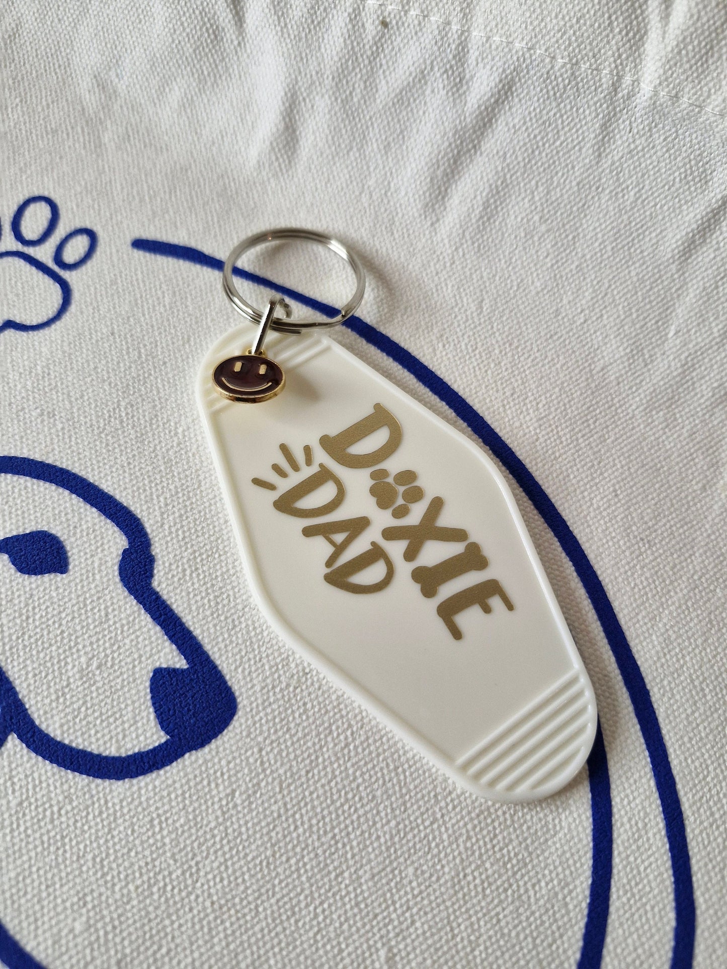 Doxie Dad Motel Sleutelhanger - Retro Keychain