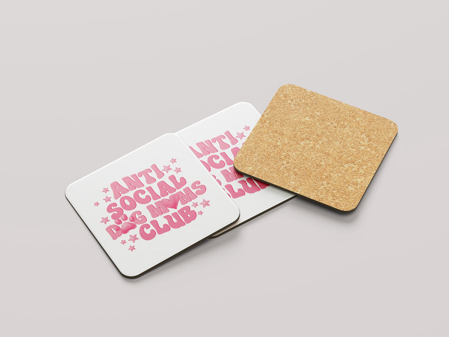 Anti Social Dog Moms Club Onderzetter - Grappig Cadeau voor Dog Moms - Roze Tekst op Wit