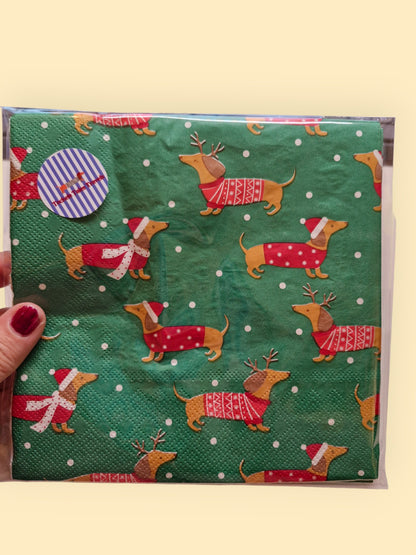 Kerstservetten Groen met Teckels in Kersttrui