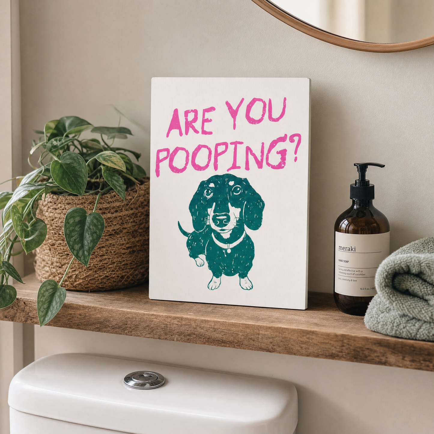 Houten teckel print Are You Pooping als grappige decoratie in het toilet