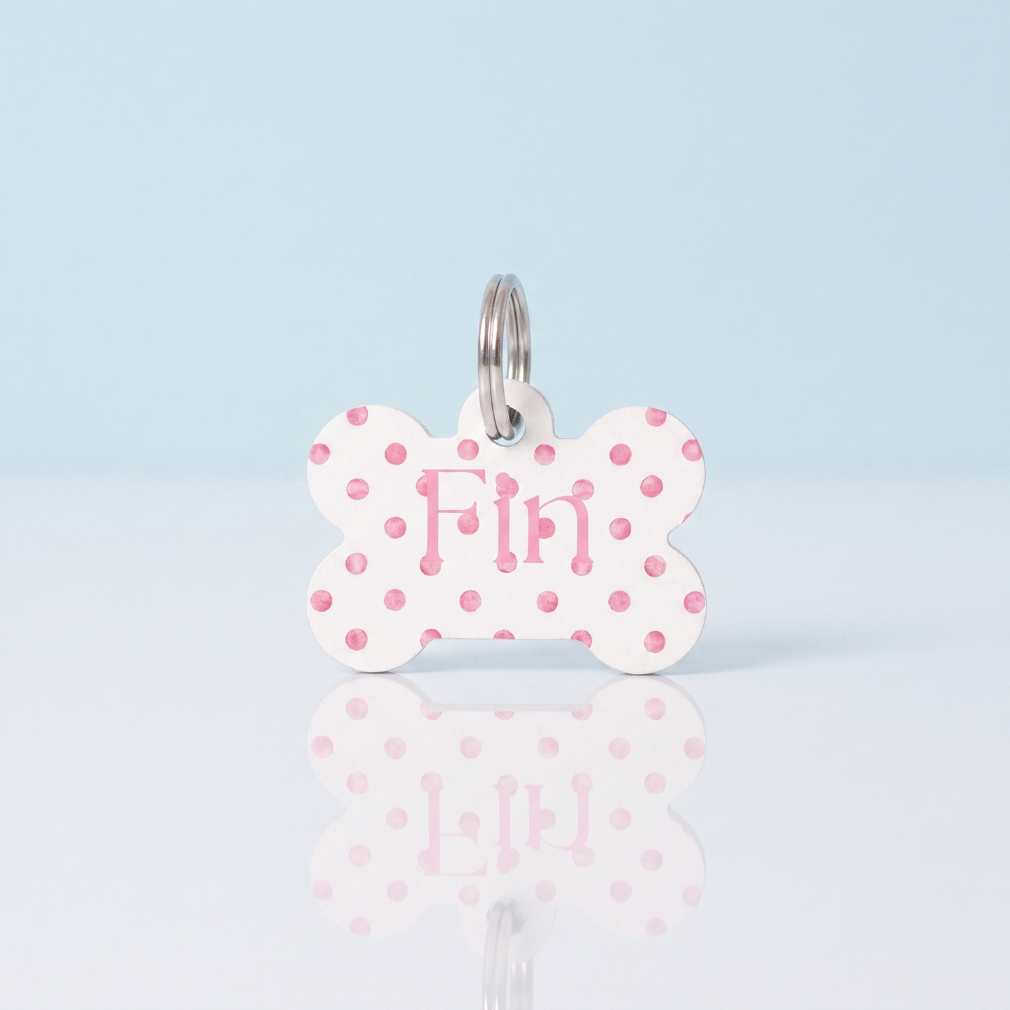 Gepersonaliseerde hondenpenning met roze stippen, MDF naamplaatje voor hond of kat