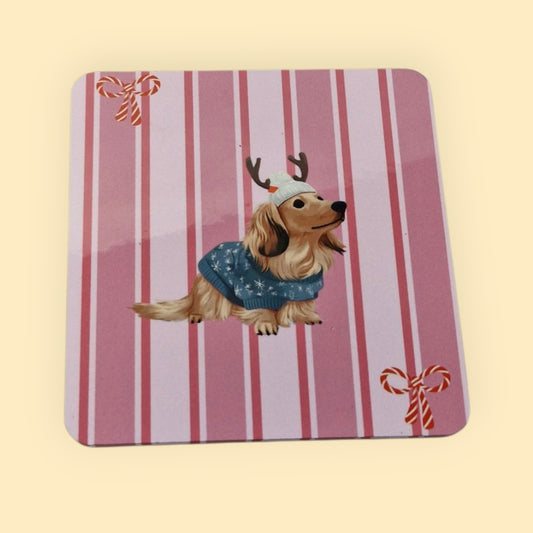 Kerst Onderzetter Roze Gestreept - Rudy Blonde Langharige Teckel met Strikjes