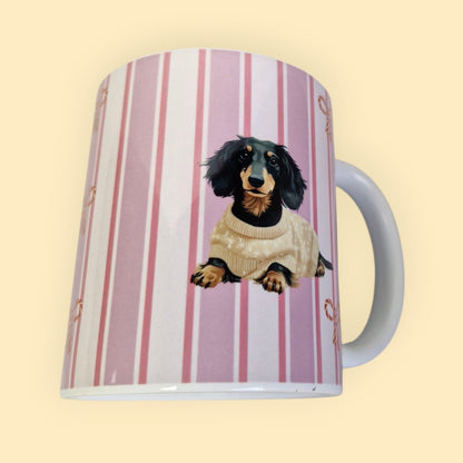 Kerstmok Roze Gestreept met Strikjes - Teckel met Kersttrui 11oz