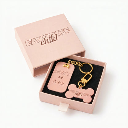 Dogtag en keychain voor dogmom en hond grappig met de tekst favorite child