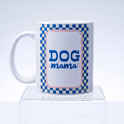 Dog Mama keramische mok 11oz – blauwe tekst met roze kader en blauw ruitjespatroon – cadeau hondenmama