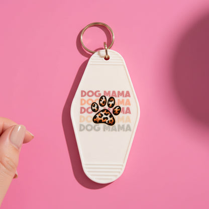 Dog Mama Leopard Sleutelhanger - Hondenpootje Print Cadeau voor Hondenliefhebbers