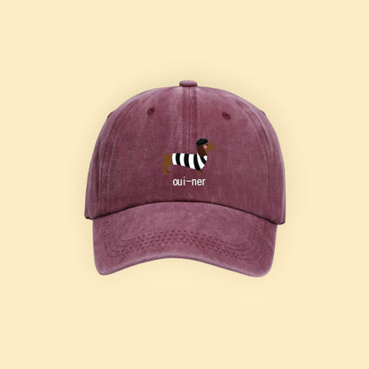 canvas pet bordeaux met teckel met parijse vibes met de tekst oui-ner